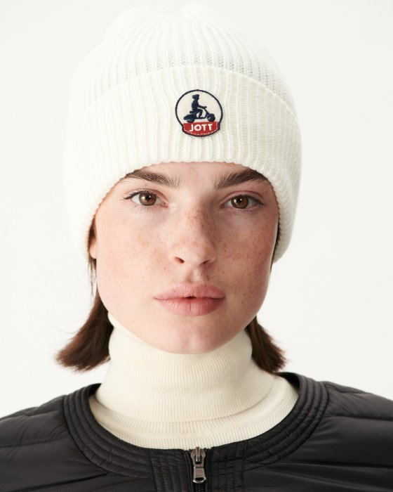 Blanc Beanie Tim Jott New In